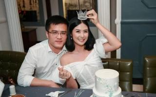 Hoa hậu Ngọc Hân trổ tài nội trợ khéo léo trước khi 'theo chàng về dinh'
