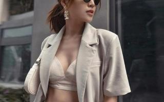 Cách mix blazer ngắn tay cho quý cô công sở trong mùa hè